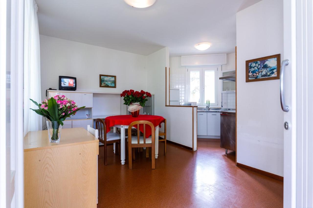 Villa Lucilla Lignano Sabbiadoro Exterior foto