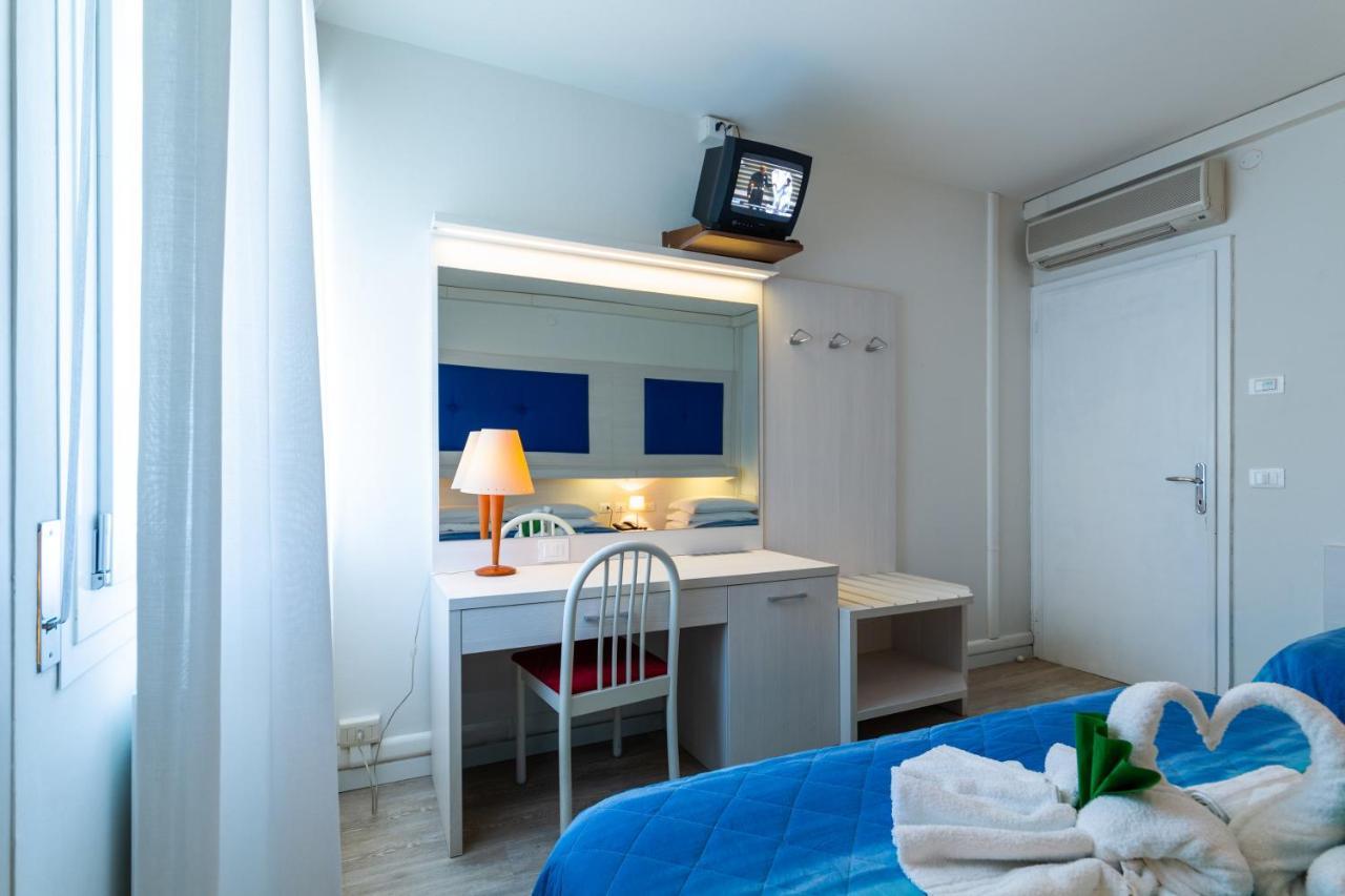 Villa Lucilla Lignano Sabbiadoro Exterior foto